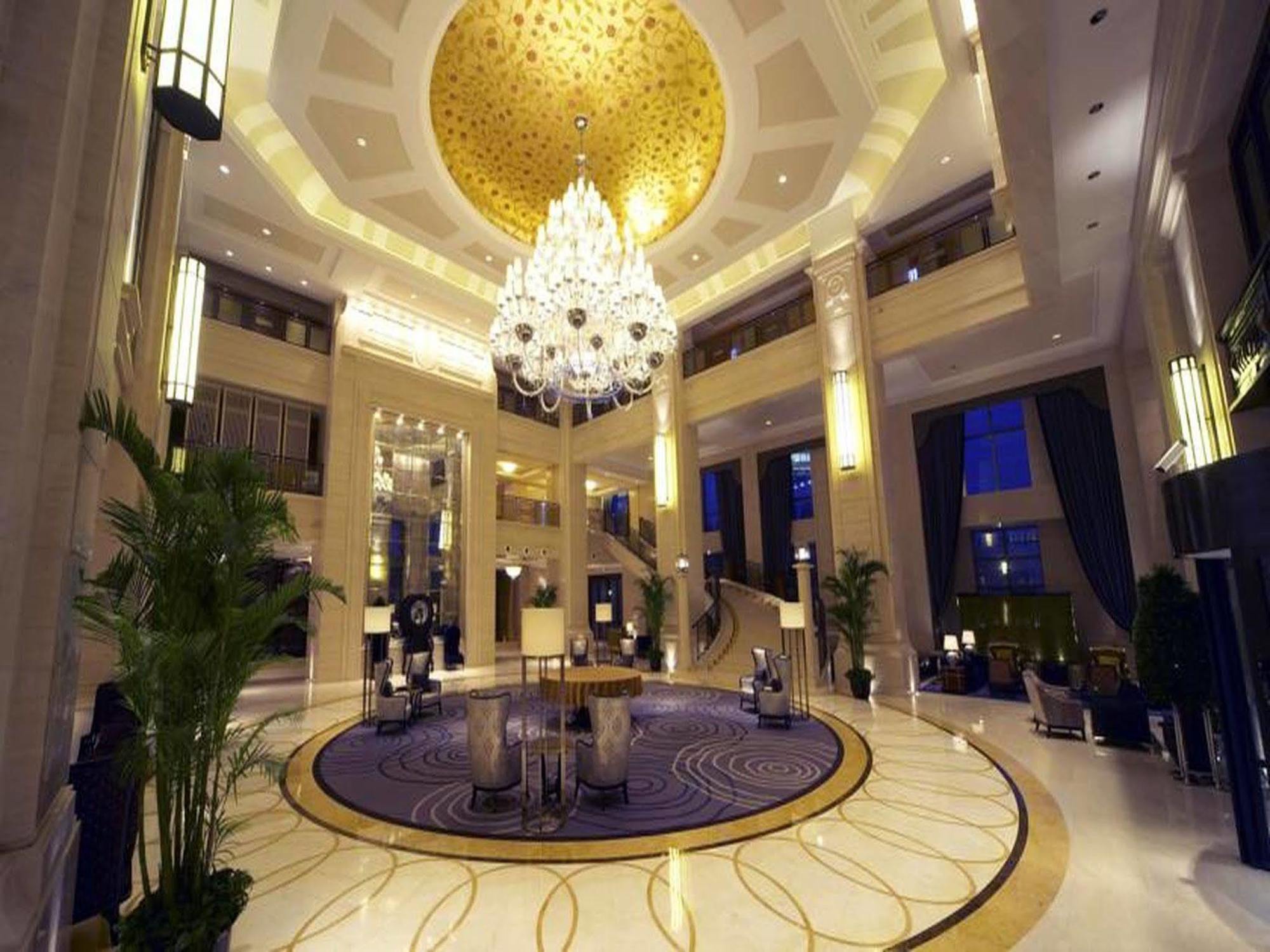 Wyndham Grand Plaza Royale Oriental שנגחאי מראה חיצוני תמונה
